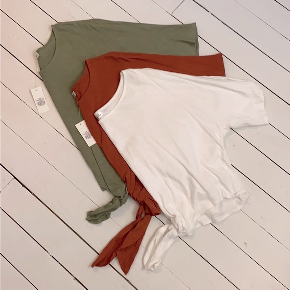 Bundle of 3 Tie Front Tops - Picture 3 of 5